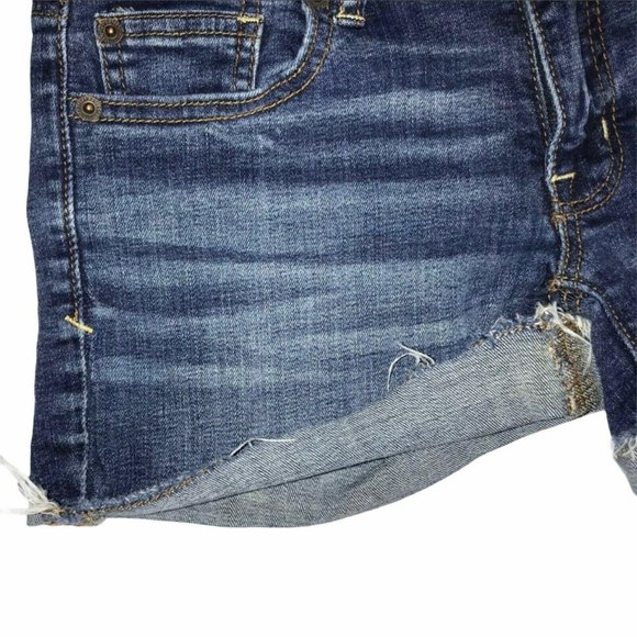 American Eagle Medium Wash Distressed Shorts 2 - Picture 4 of 8